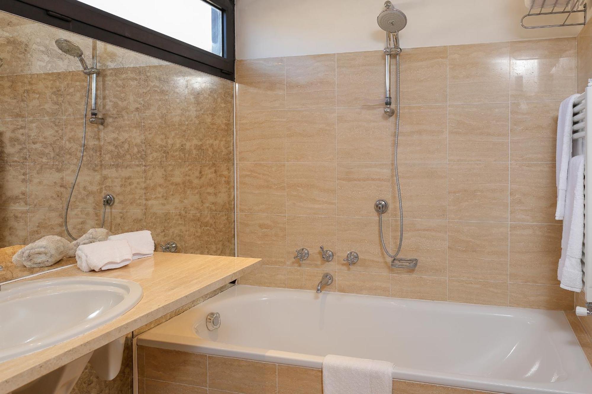 Greve Center Apartments Греве-ин-Кьянти Экстерьер фото